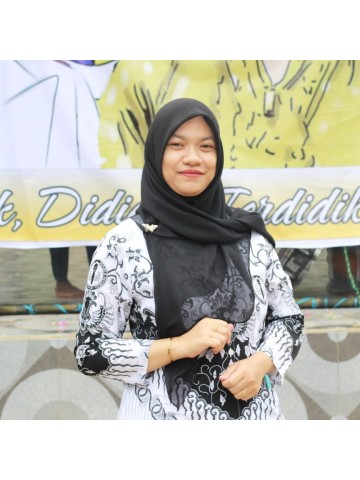 DWI HARDIAN MUSTIKAWATI, S.Pd
