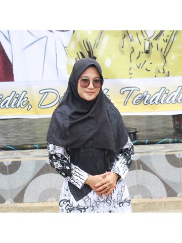 RIKA MAULIYANI, S.Pd