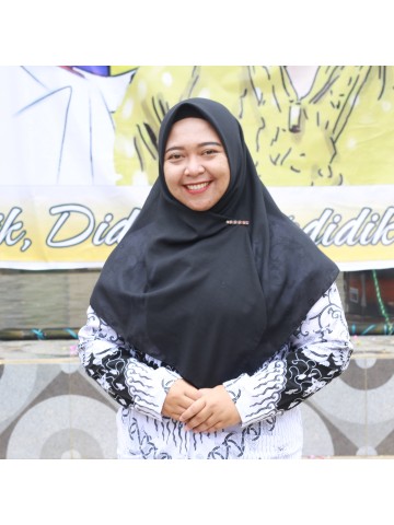 VIVI LUKVIANTI EKA PRASTIKAWATI, S.Pd